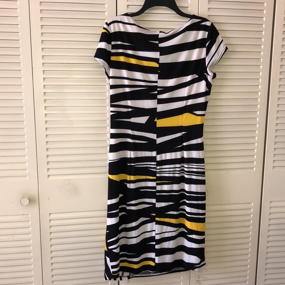 Ellen Tracy Striped Dress - Picture 4 of 4